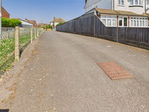 DRIVEWAY FROM ROAD- click for photo gallery